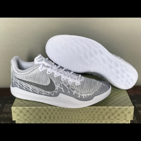 NEW Nike Kobe Mamba Rage White Basketball Elite XI - Picture 4 of 8